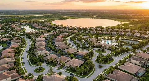 Kissimmee, Davenport ou ChampionsGate para casa de temporada