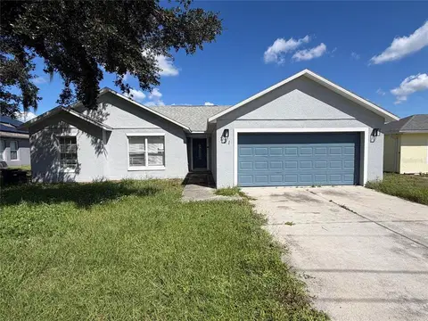 Casa à venda em Poinciana, 4 quartos