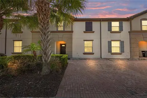 Casa à venda em Kissimmee, 4 quartos