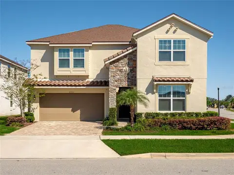 Casa à venda em Kissimmee, 9 quartos