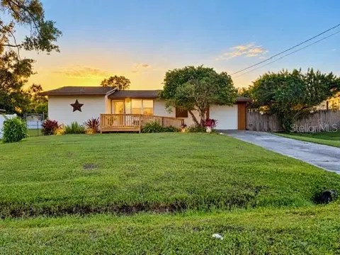 Casa à venda em Kissimmee, 2 quartos