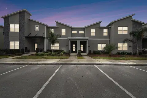 Casa à venda em Kissimmee, 4 quartos