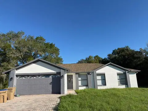 Casa à venda em Kissimmee, 4 quartos