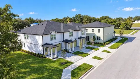 Casa à venda em Kissimmee, 4 quartos